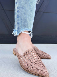 Mimi Wholesale - Women's Jalissa Leather Woven Mules