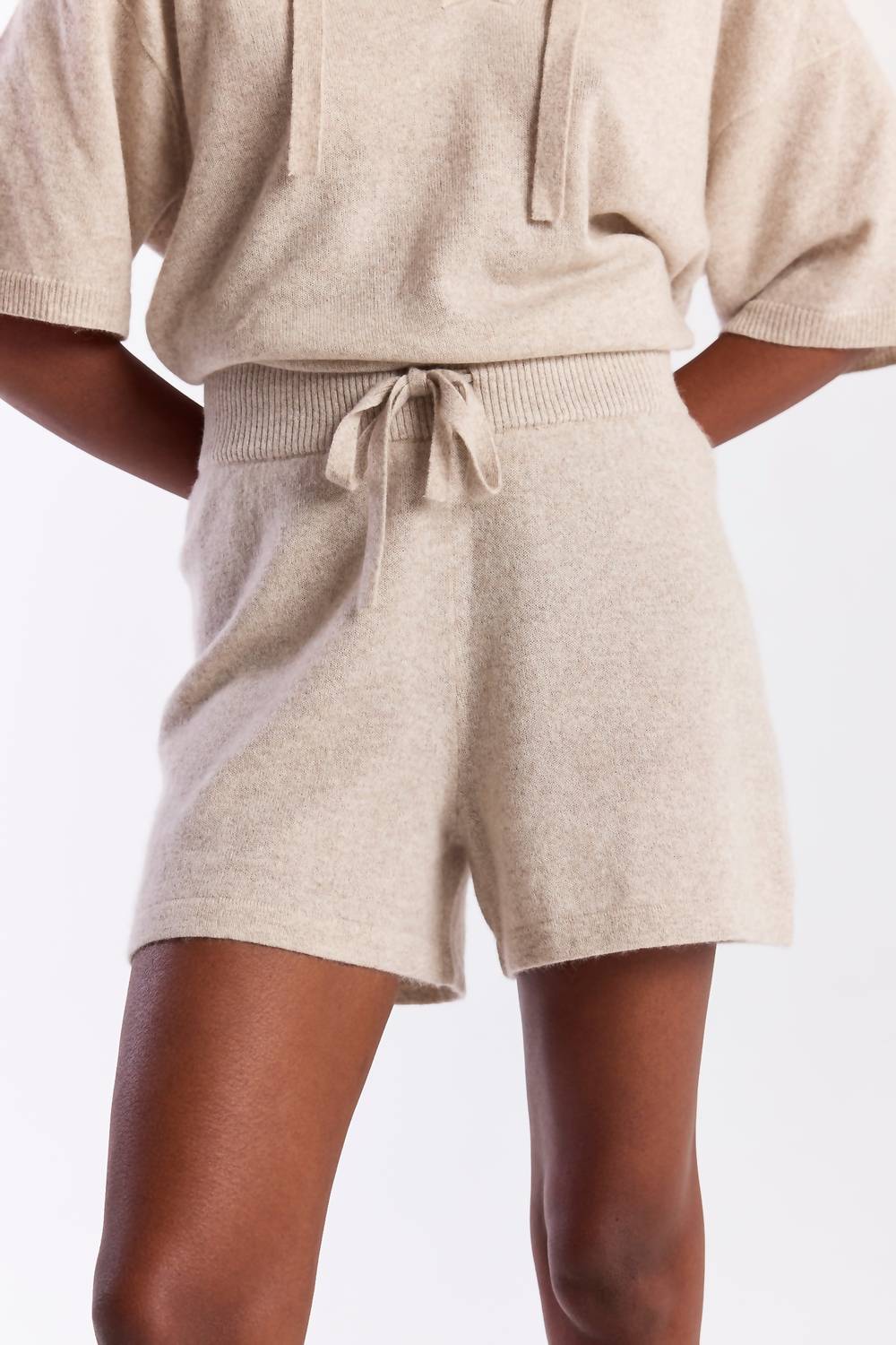 Brodie Cashmere - Bermuda Shorts