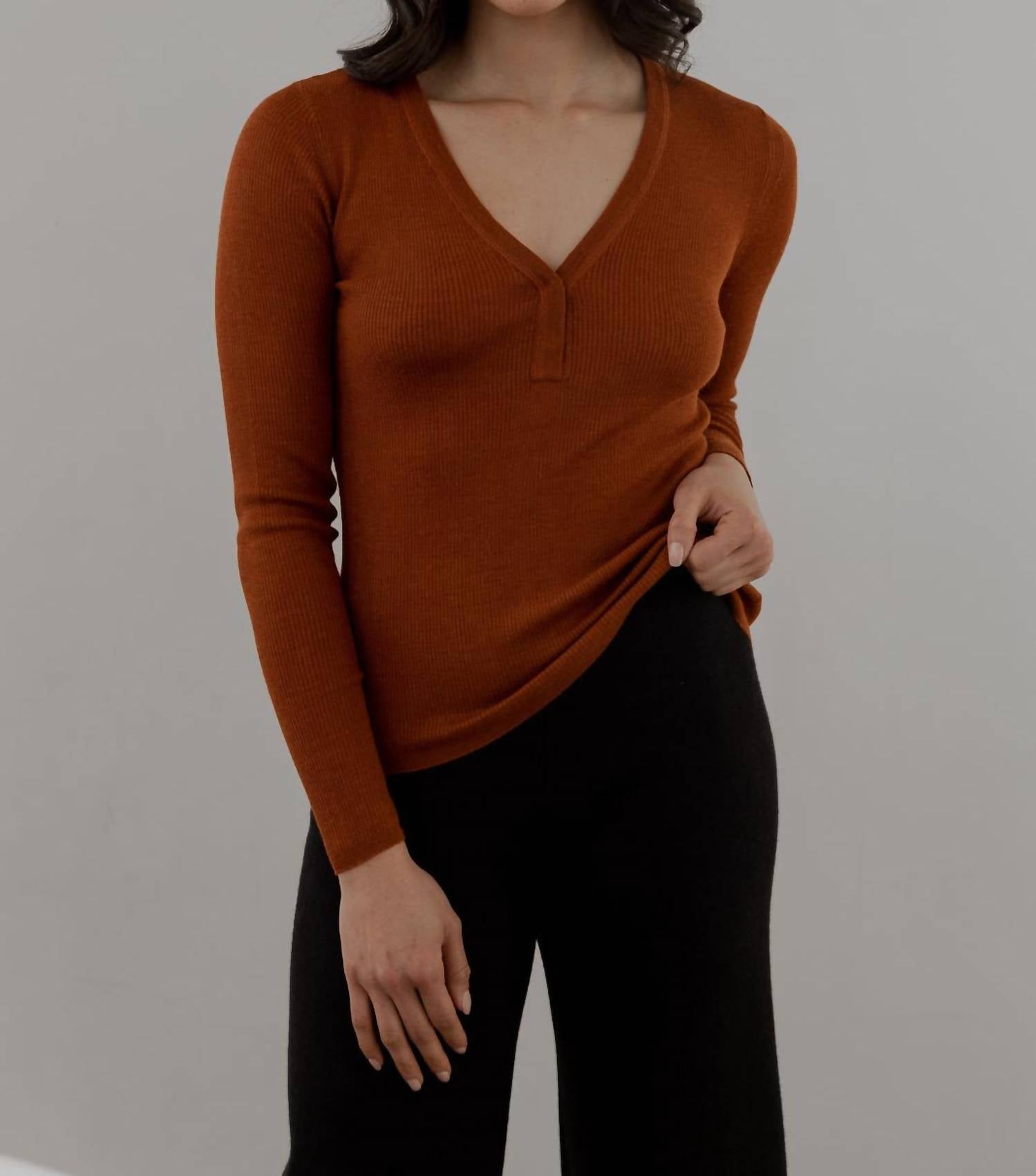 SSKEIN V-neck Henley Pullover in rust - women's sweater