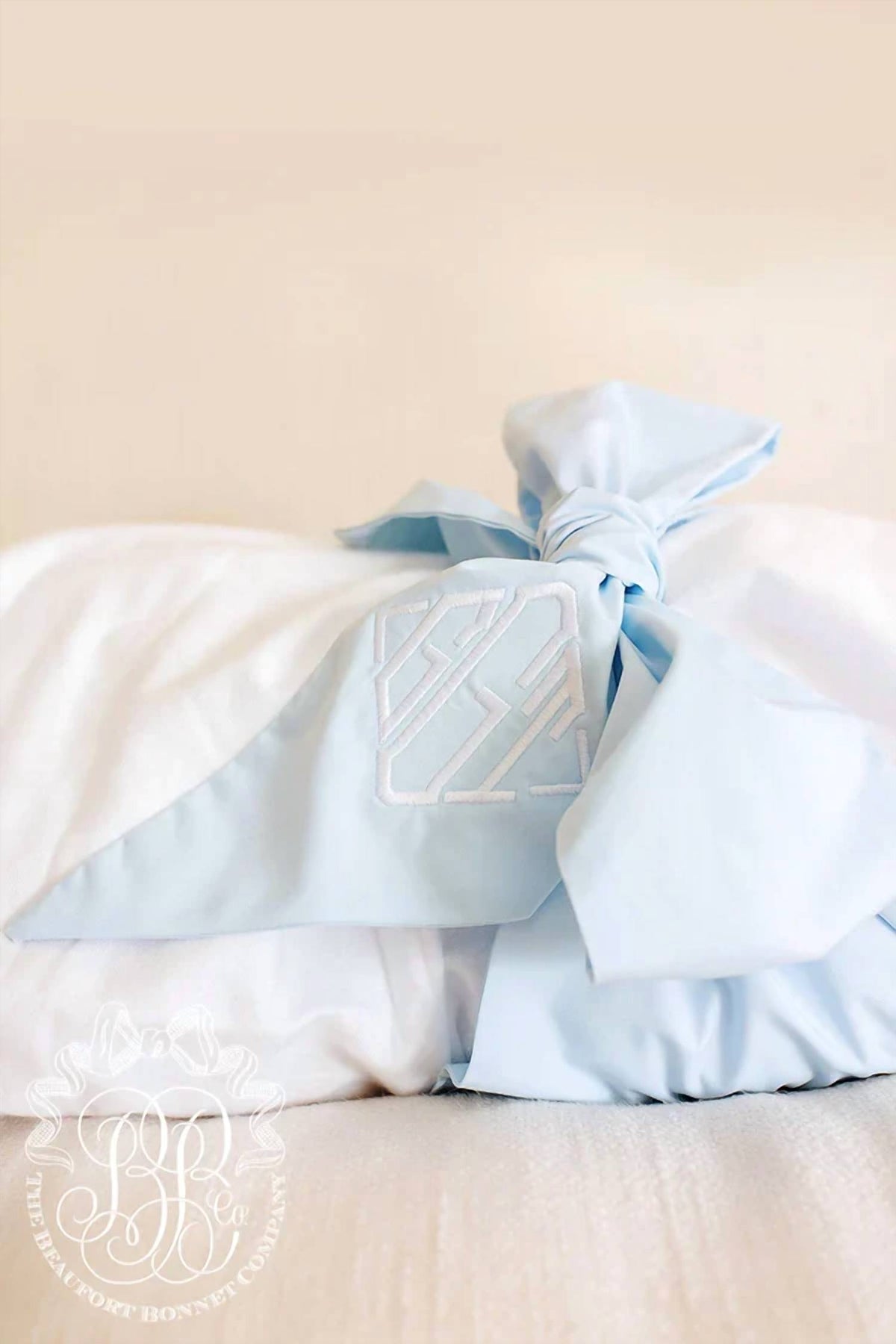 The Beaufort Bonnet Company - Bow Buckhead Swaddle