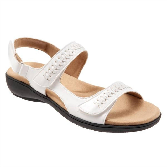 Trotters - Women's Romi Woven Sandal