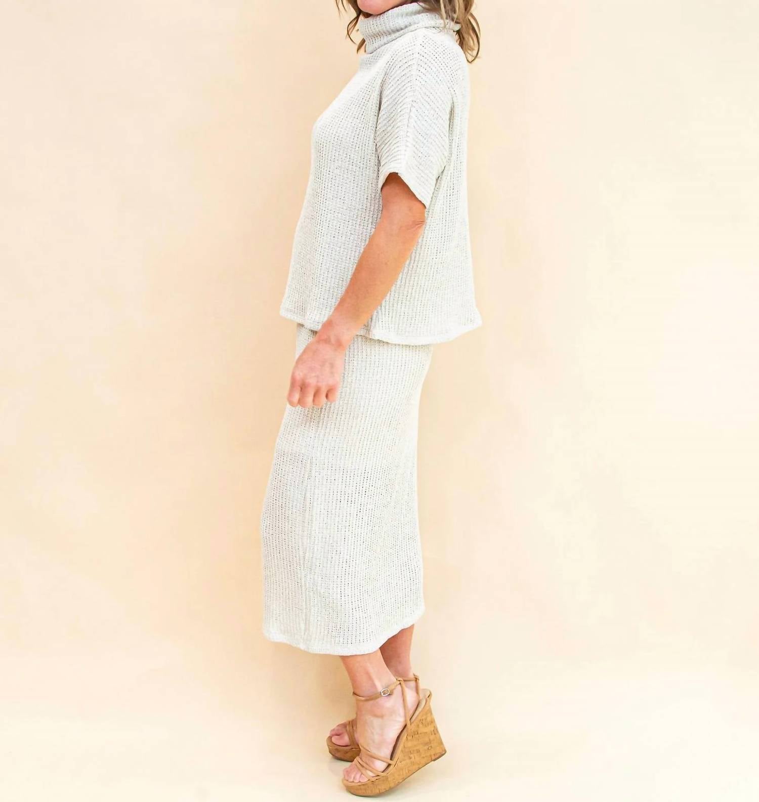 Gilli - Irene Textured Knit Midi Skirt