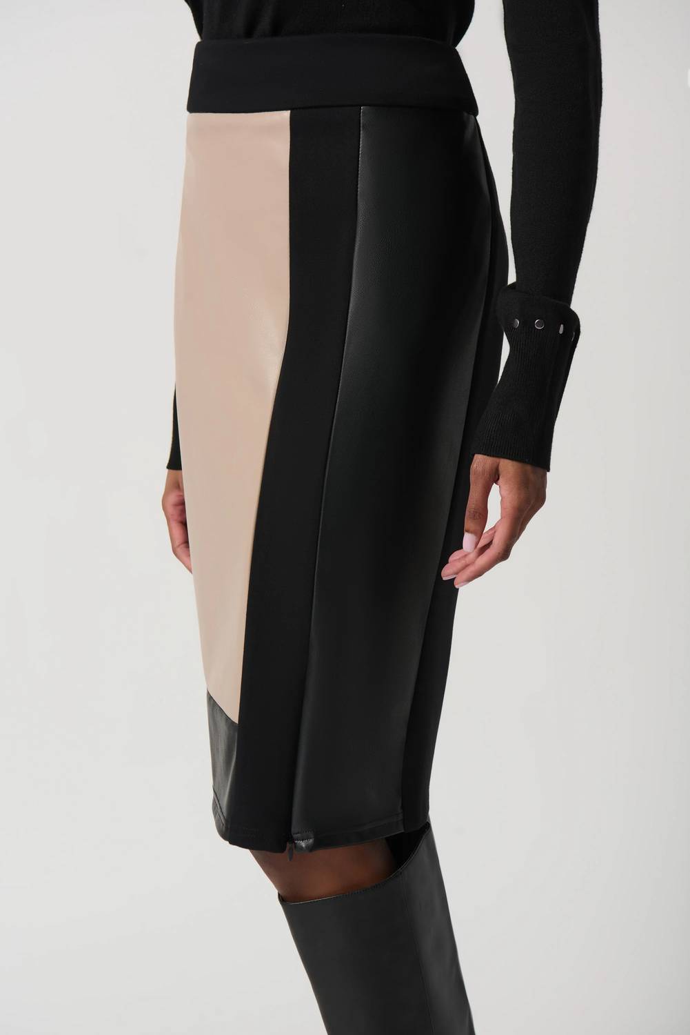 Joseph Ribkoff - Bardot Heavy Knit And Faux Leather Pencil Skirt