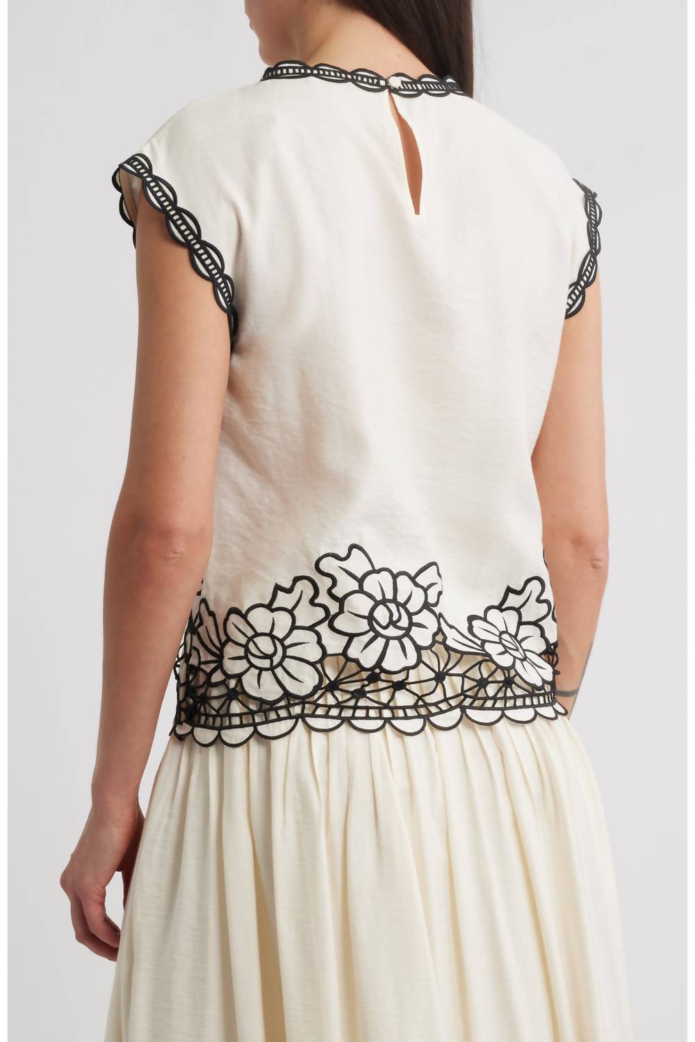 Elie Tahari - Poppy Embroidered Top