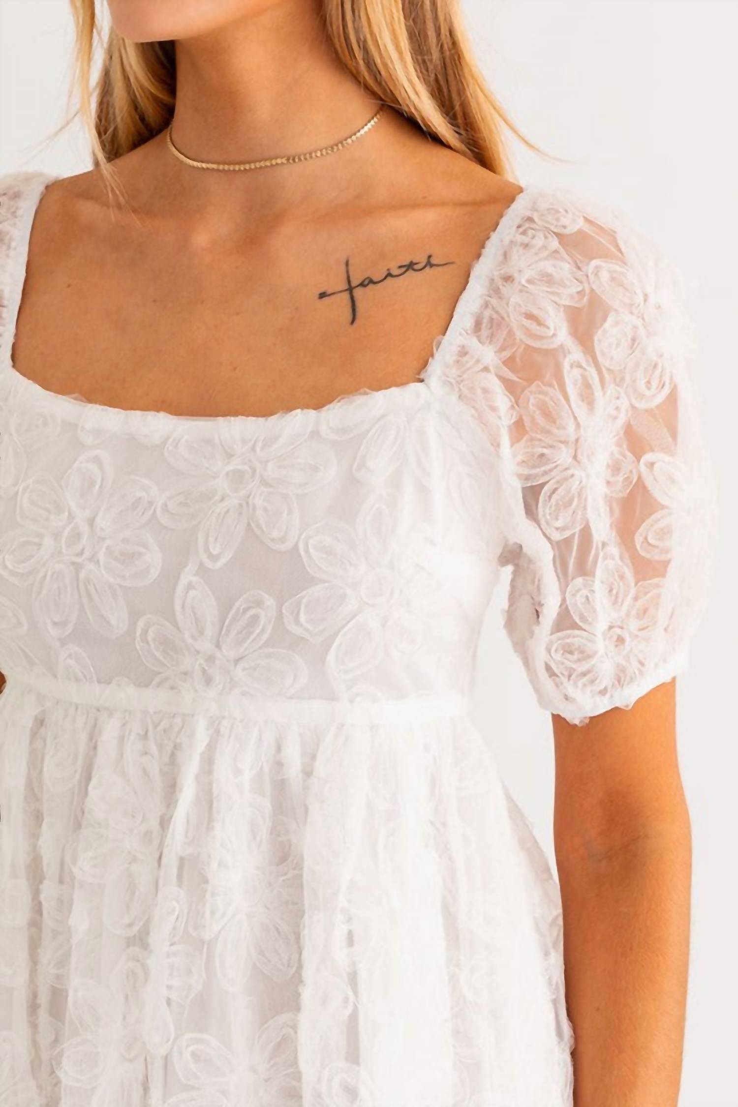 Le Lis - Petal Promises Dress