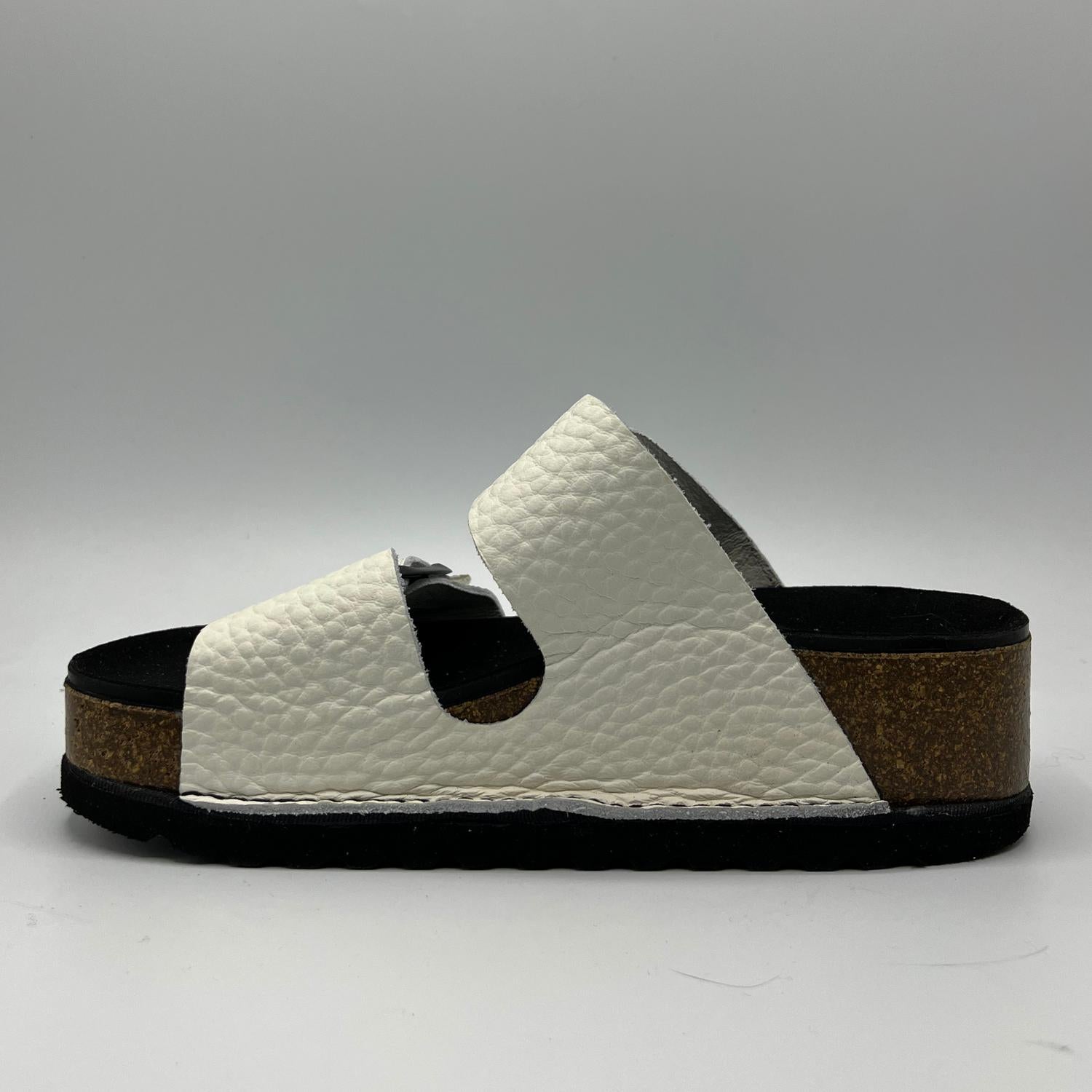 Onfoot - Women's Sedona Sandal