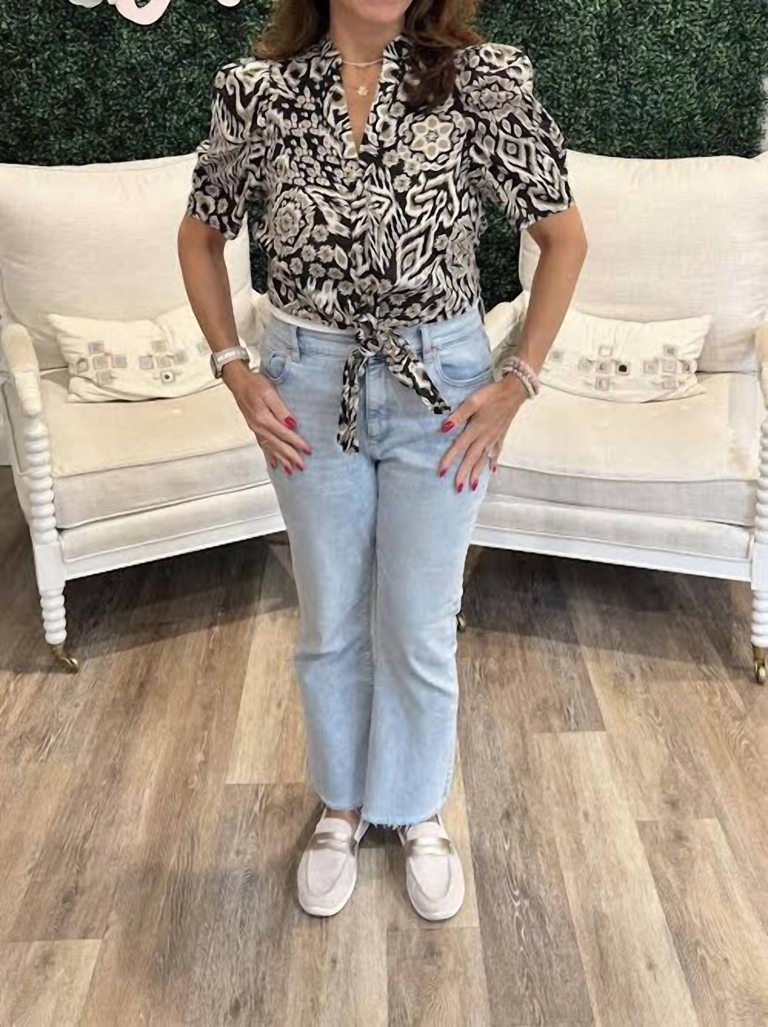 Elan - Poof Sleeve Blouse