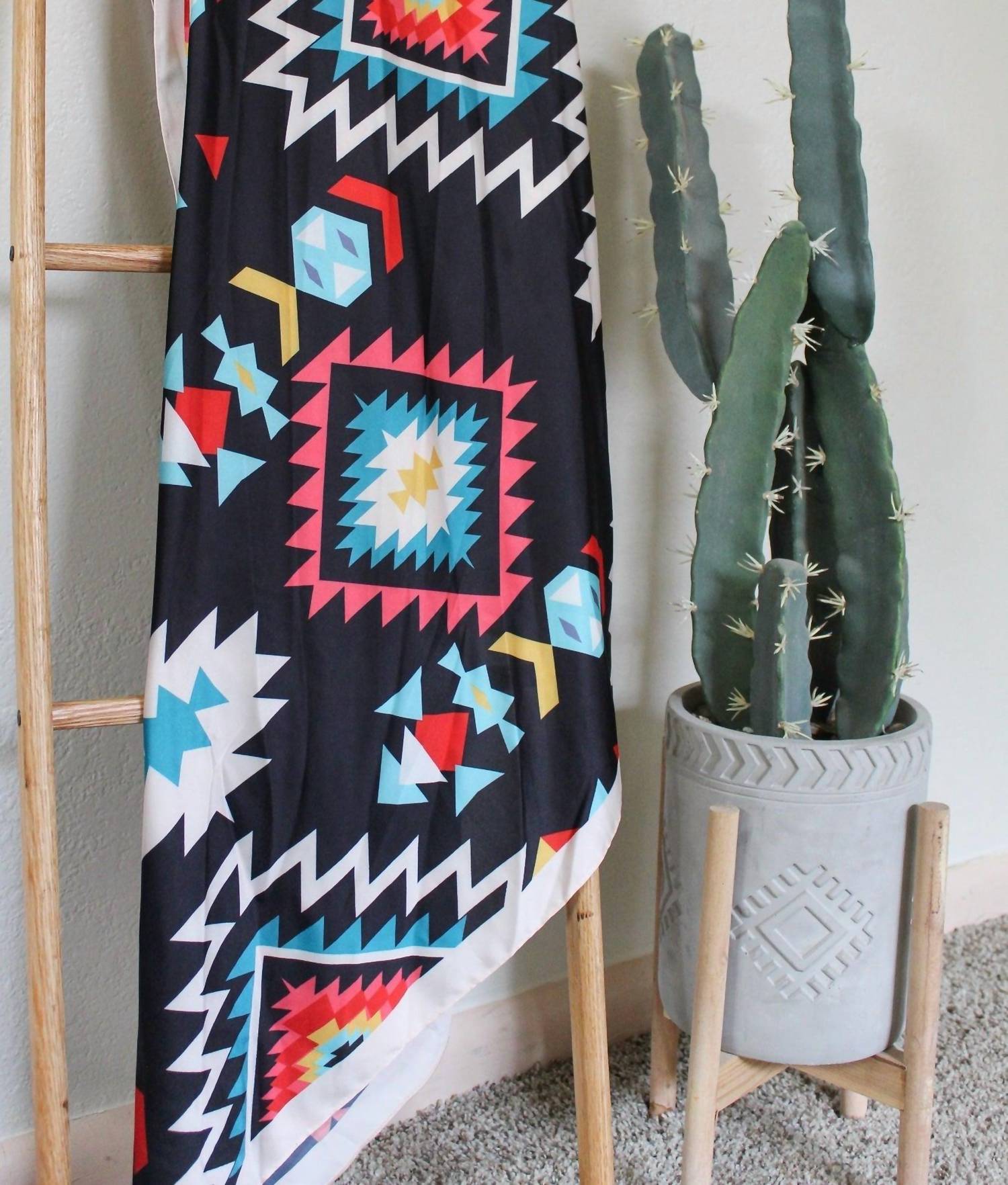 Rowdy Crowd - Women's Kickapoo Wild Rag