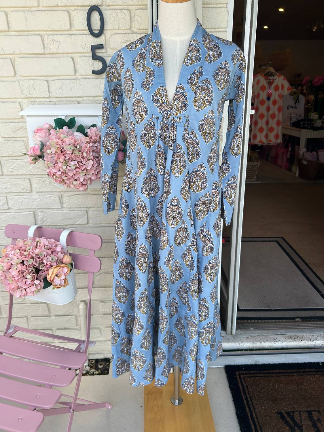 Just Darviny - Karolina V-neck Midi Dress