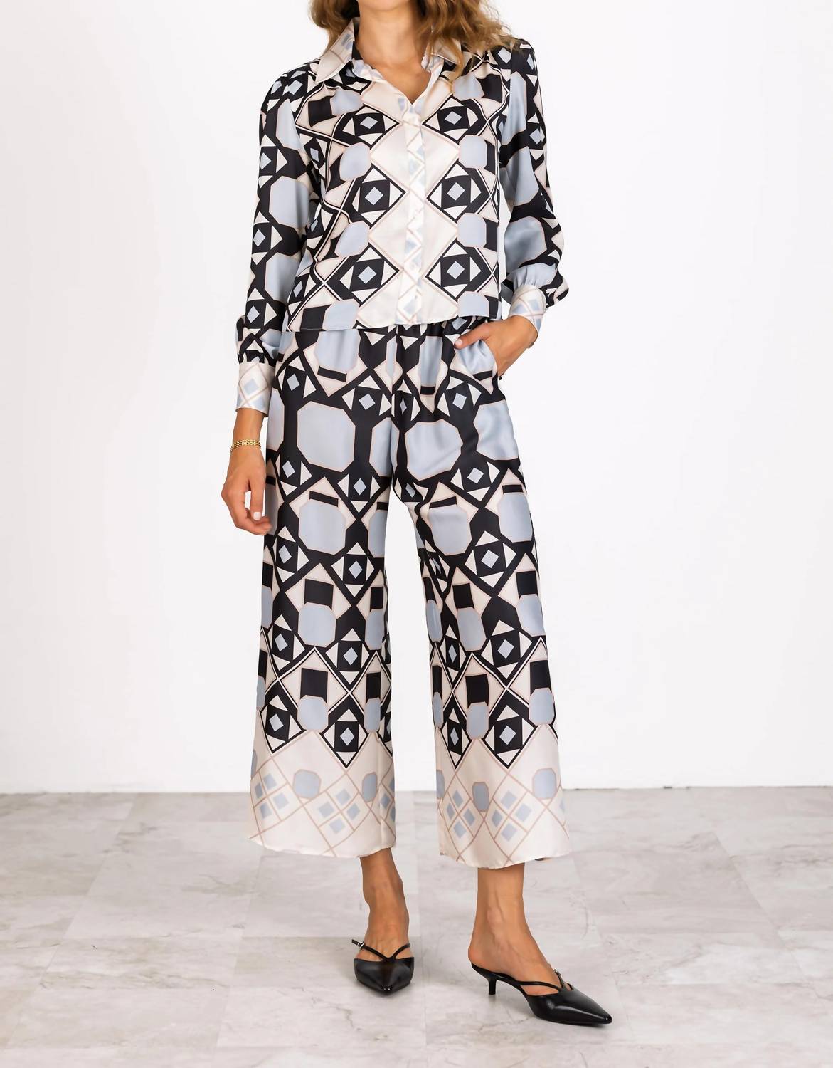 Lavender Brown - Aiya Cropped Pants