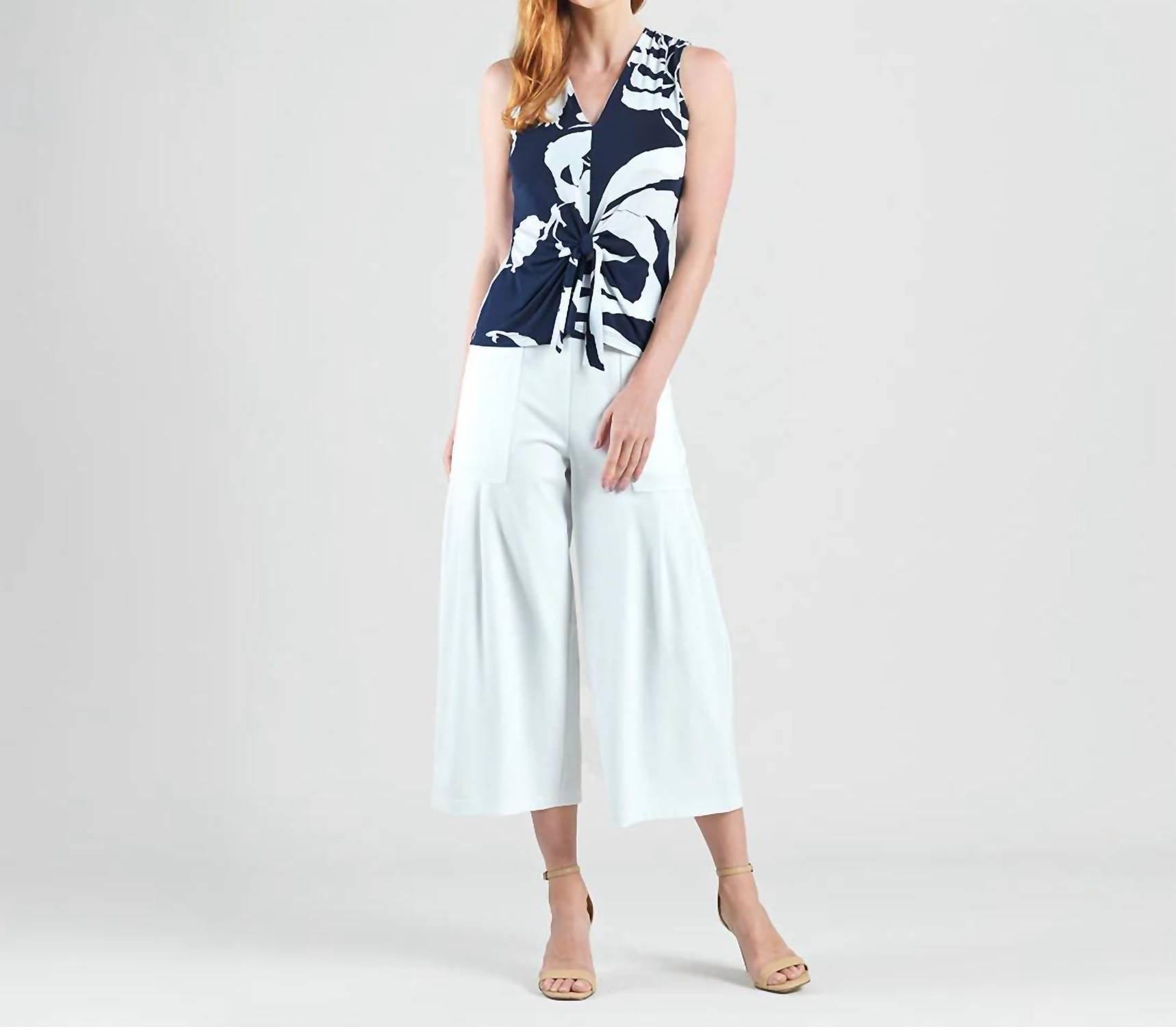 Clara Sunwoo - V-neck Top