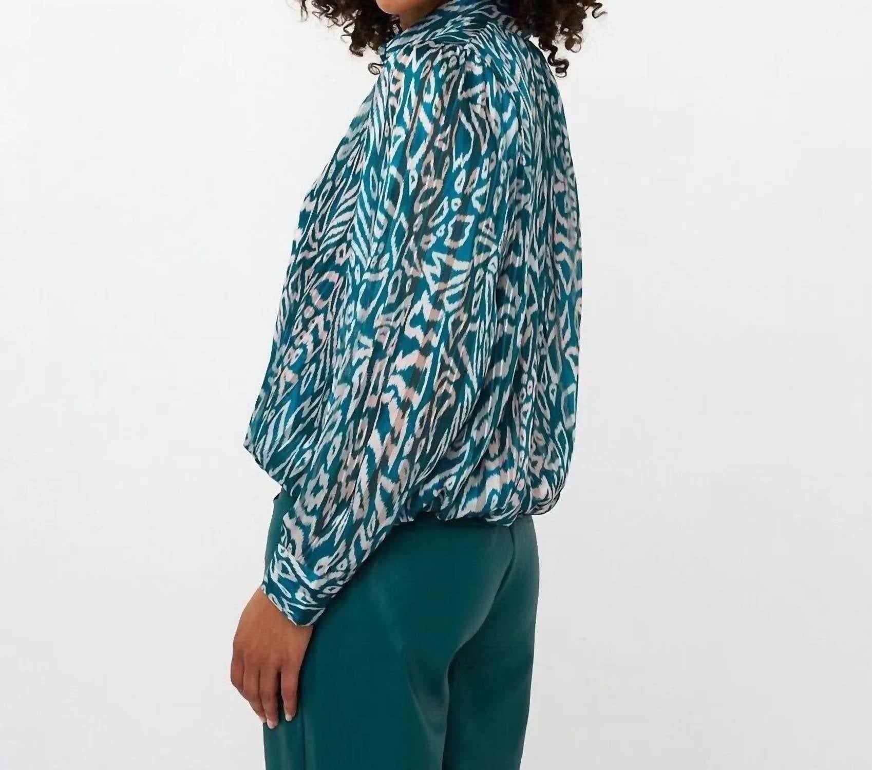 Esqualo - Crystal Glow Puffed Blouse