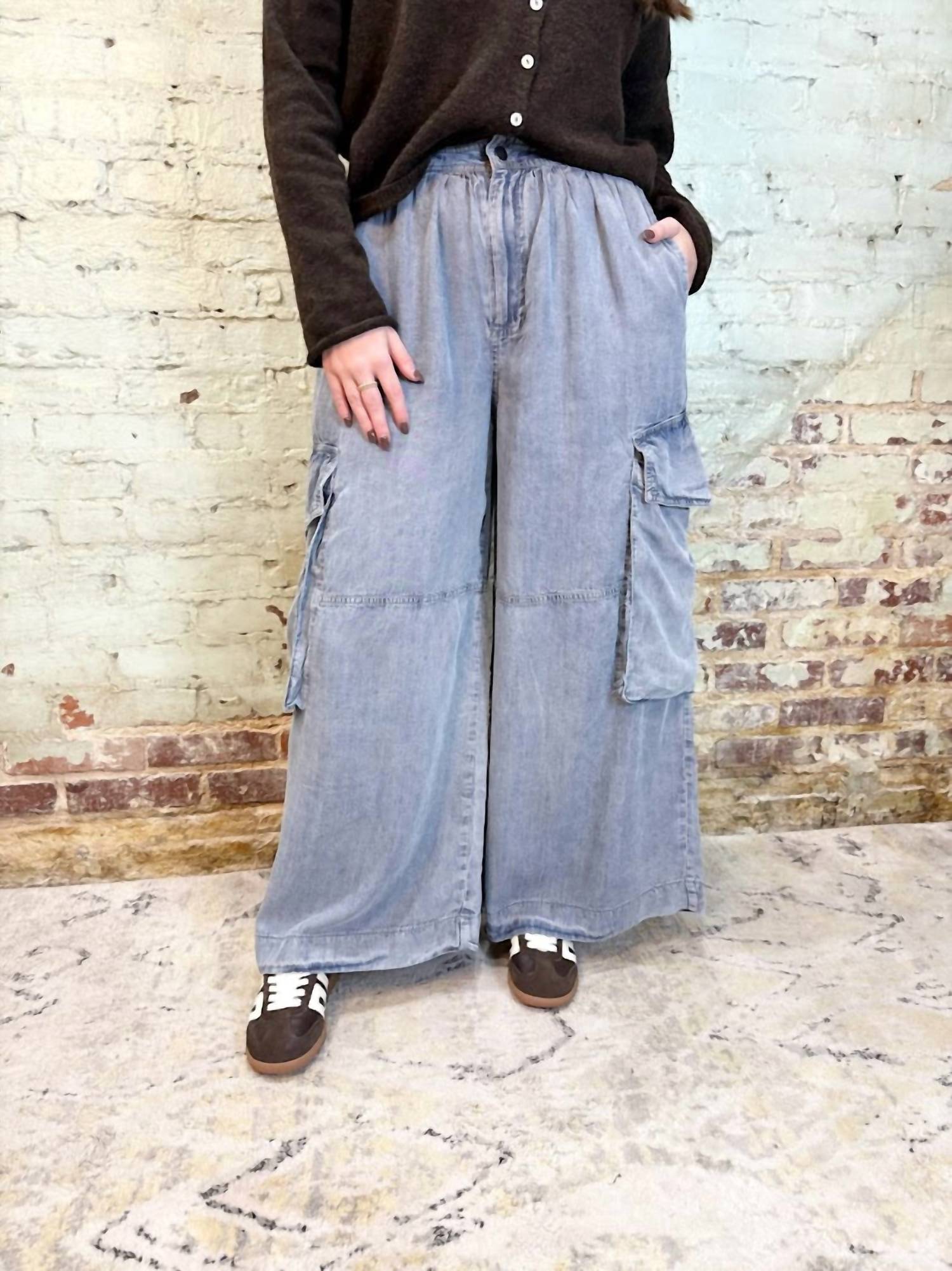 Easel - Chambray Cargo Pants