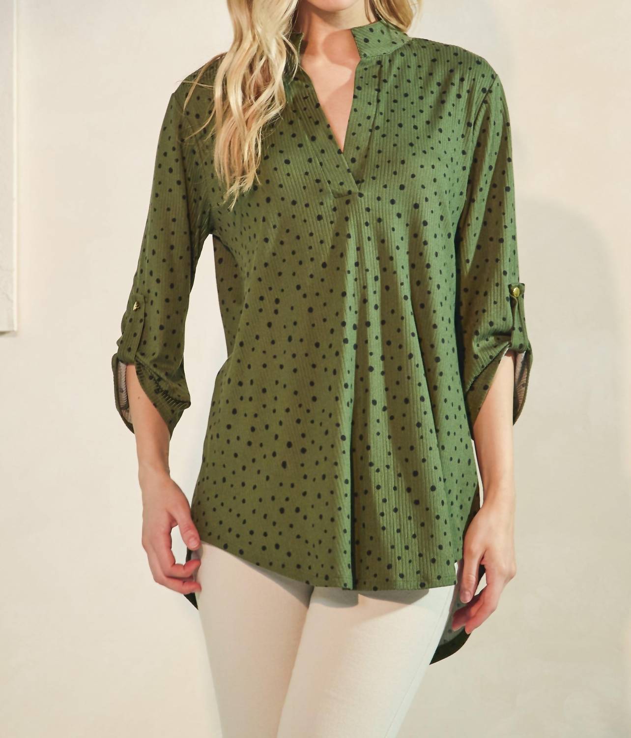 Heimish Usa - 3/4 Roll Up Sleeve Mandarin Collar Dot Top