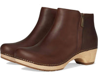 Dansko - Women's Lizanne Boots