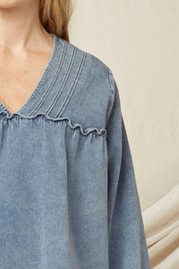 Entro - Ruffled V-neck Top