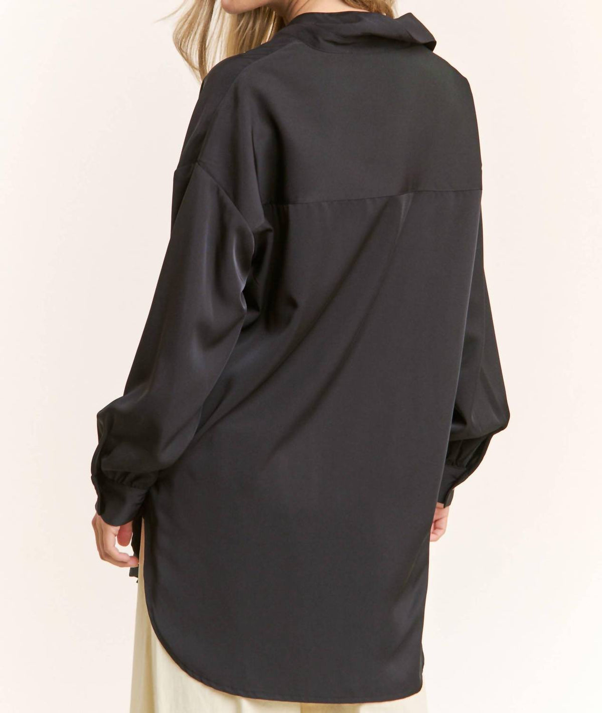 J.Nna - Stamped Star Button-Up Tunic Blouse