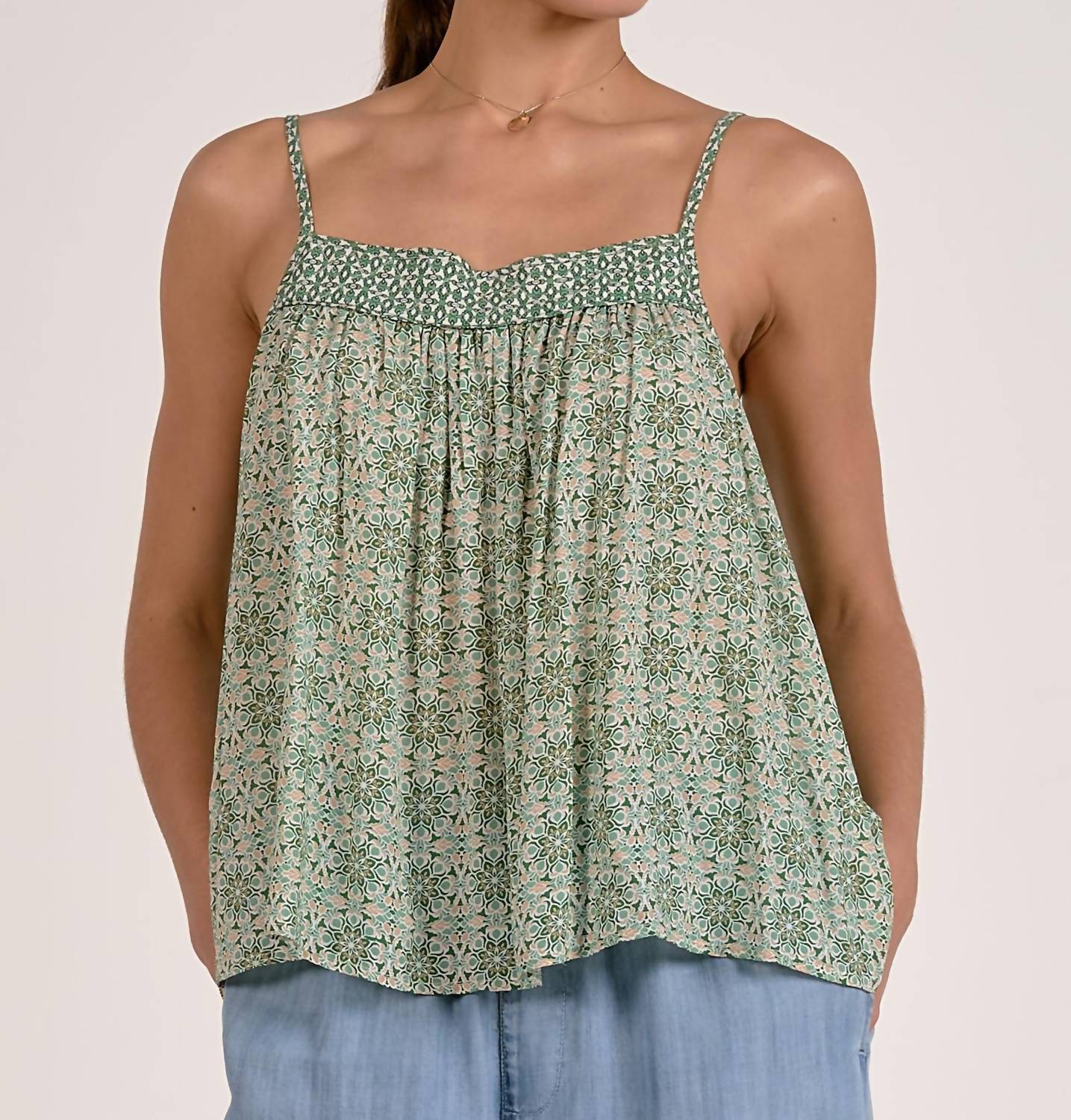 Elan - Flowy Boho Top