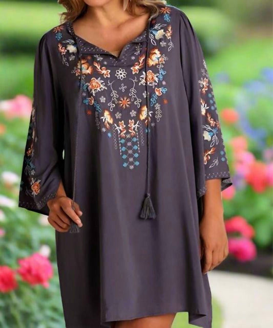 Umgee - Embroidered Shift Dress - Plus