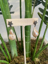 Mela Jewellery - Women's Pearl Baroque Drop Earrings