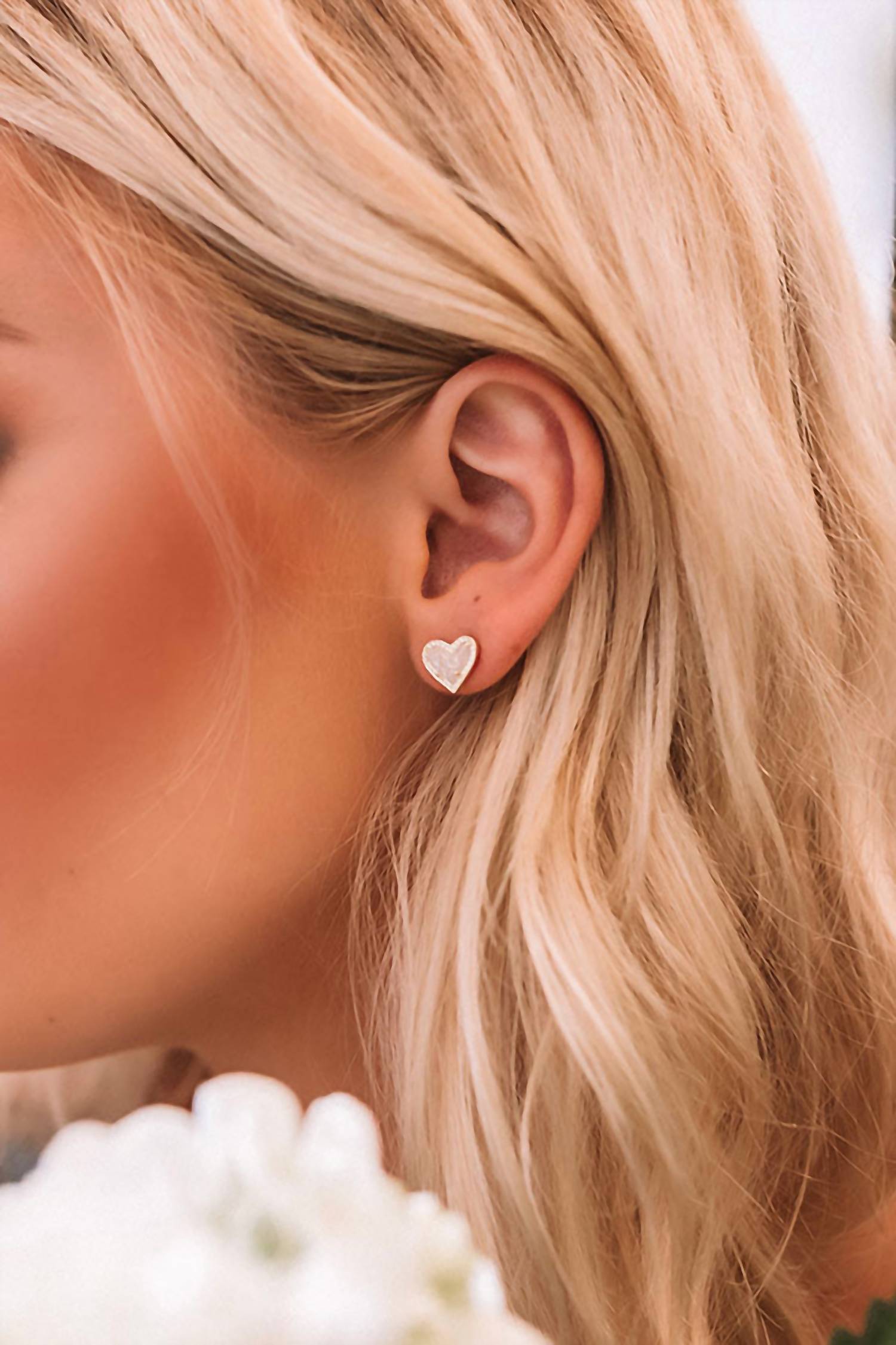 Kendra Scott Women's Framed Ari Heart Stud Earrings in iridescent drusy - women's jewelry - detail view