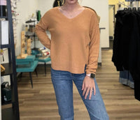 Staccato - V-Neck Raw Edge Seam Pullover Sweater