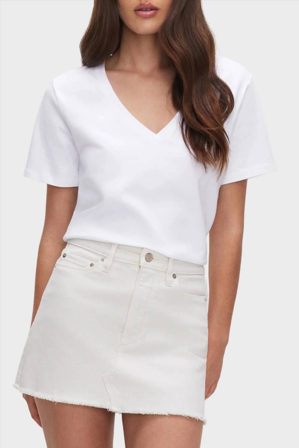Good American - Heritage V-neck Tee