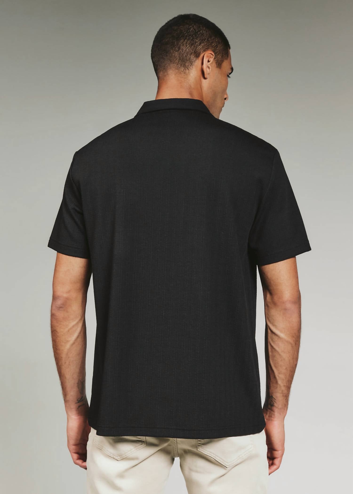 7Diamonds Vaughn Camp Shirt Top in black - men's t-shirt - detail view