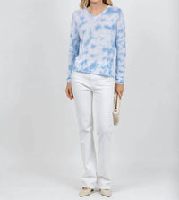 Elliott Lauren - Daydreaming Printed V Neck Sweater