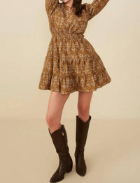 Hayden La - Notch Detail Floral Embroidered Dress