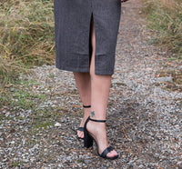 Sadie & Sage - OUTTA HERE HOUNDSTOOTH SKIRT