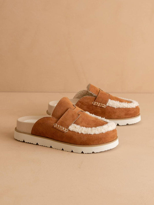 Oasis Society - Women's Avalon Suede Shearling Cozy Loafer Mule