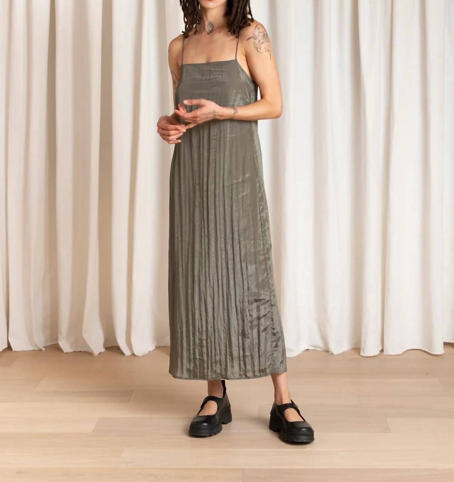 Ali Golden - Square Neck Slip Dress