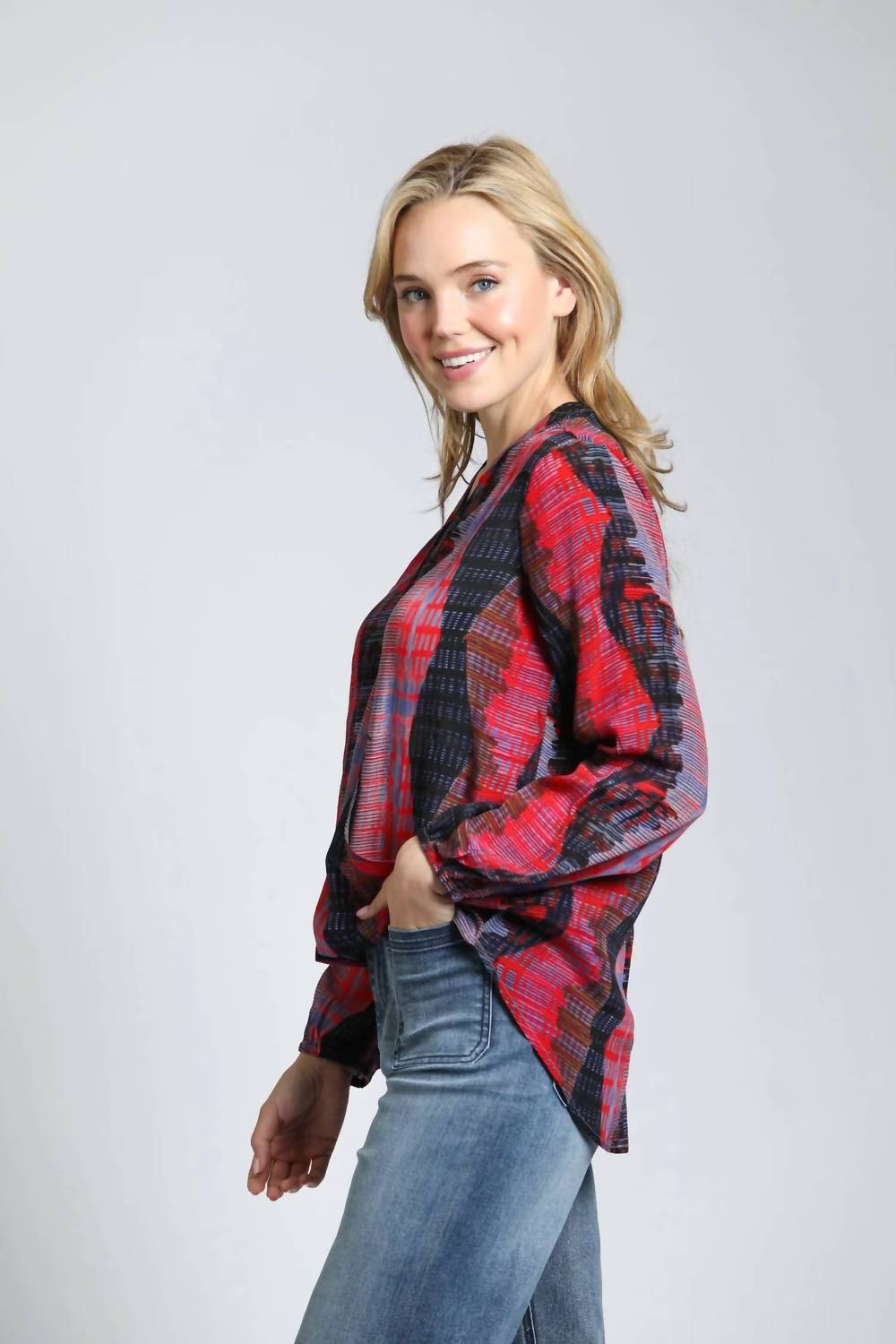 Apny - Crossover Long Sleeve Blouse