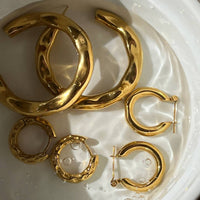 Ellie Vail - Women's Astrid Hammered Hoop Earrings
