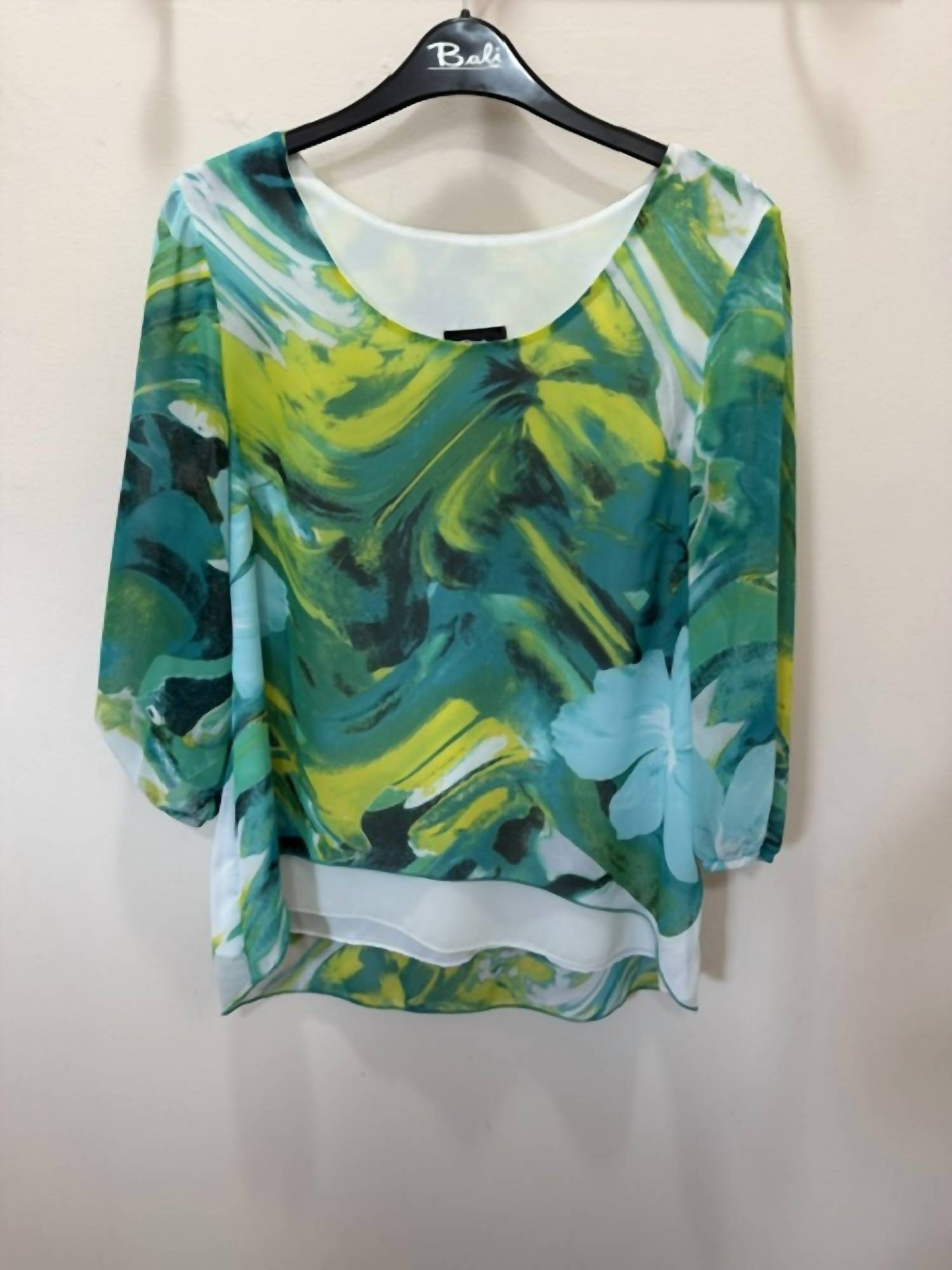 Bali - Women's 3/4 Sleeve Printed Blouse