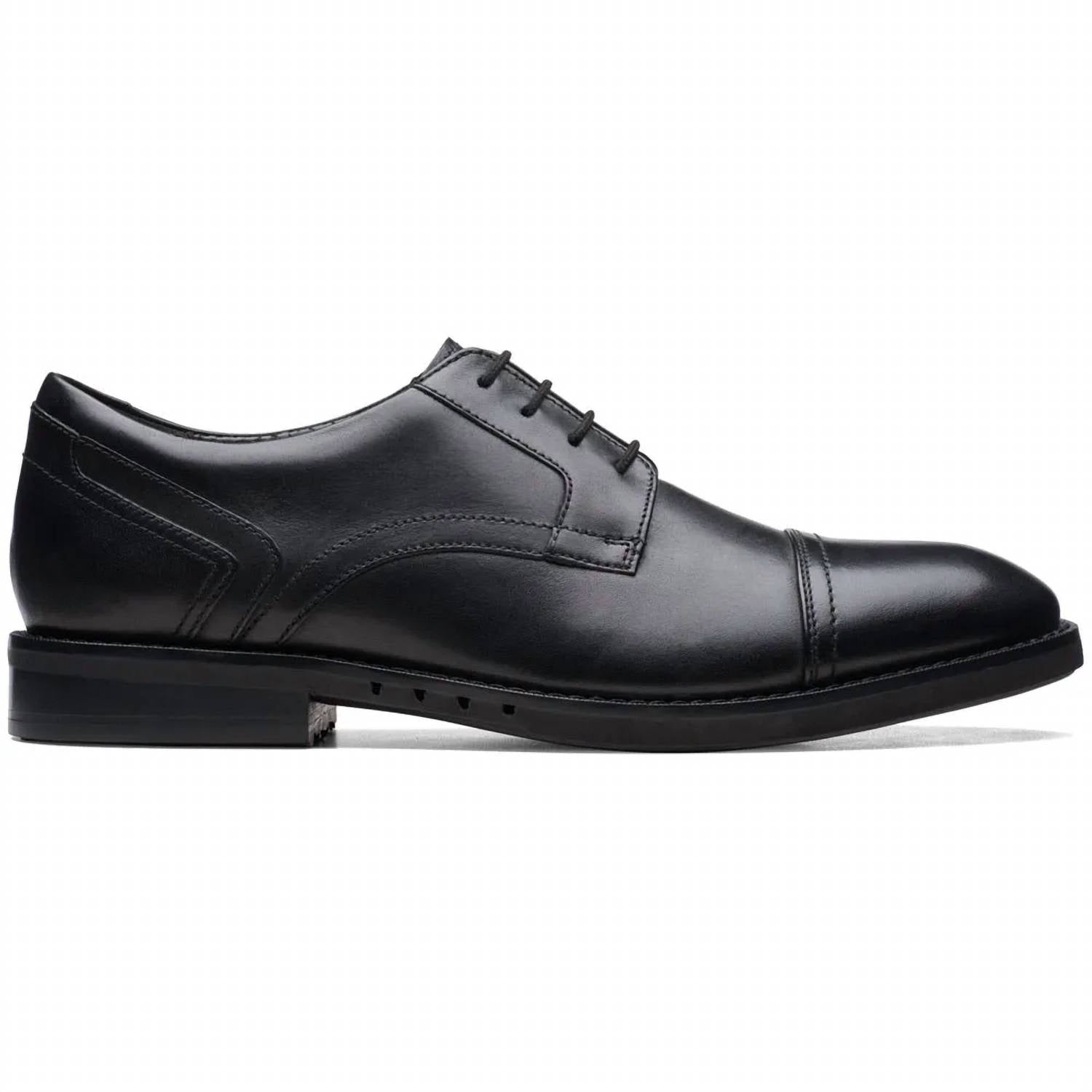Clarks Men's Un Hugh Way Shoe in black leather - men's loafer - alternate view