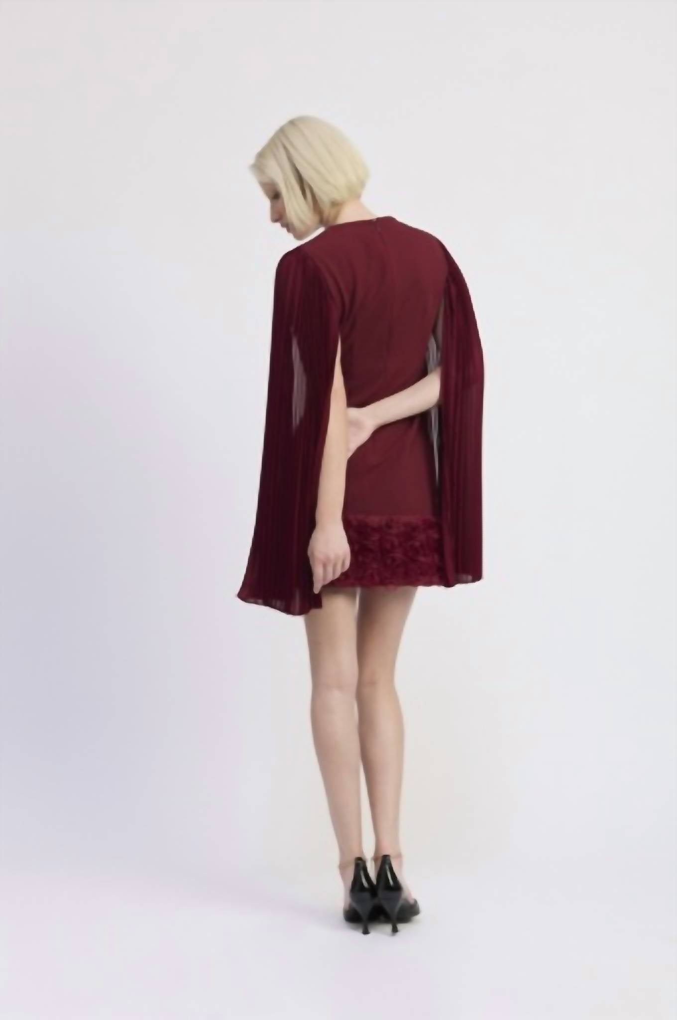 En Saison - Annalis Sleeve Cape Sheath Dress