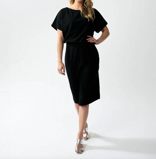 Esqualo - Short Sleeve Batwing Dress