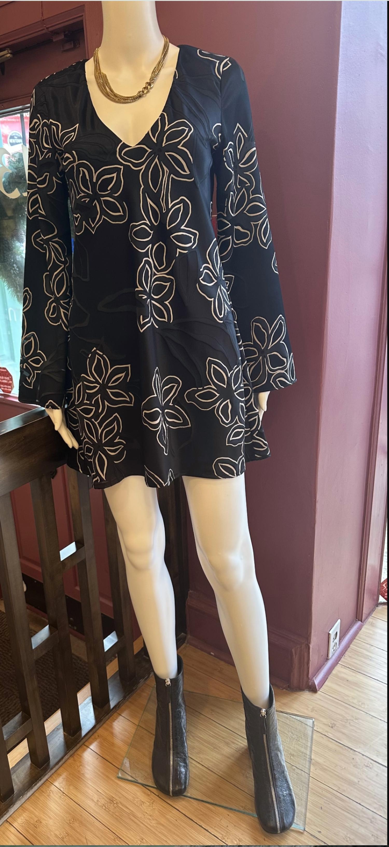 LAVENDER BROWN Women's Athena Dress in black cream combo - women's dress