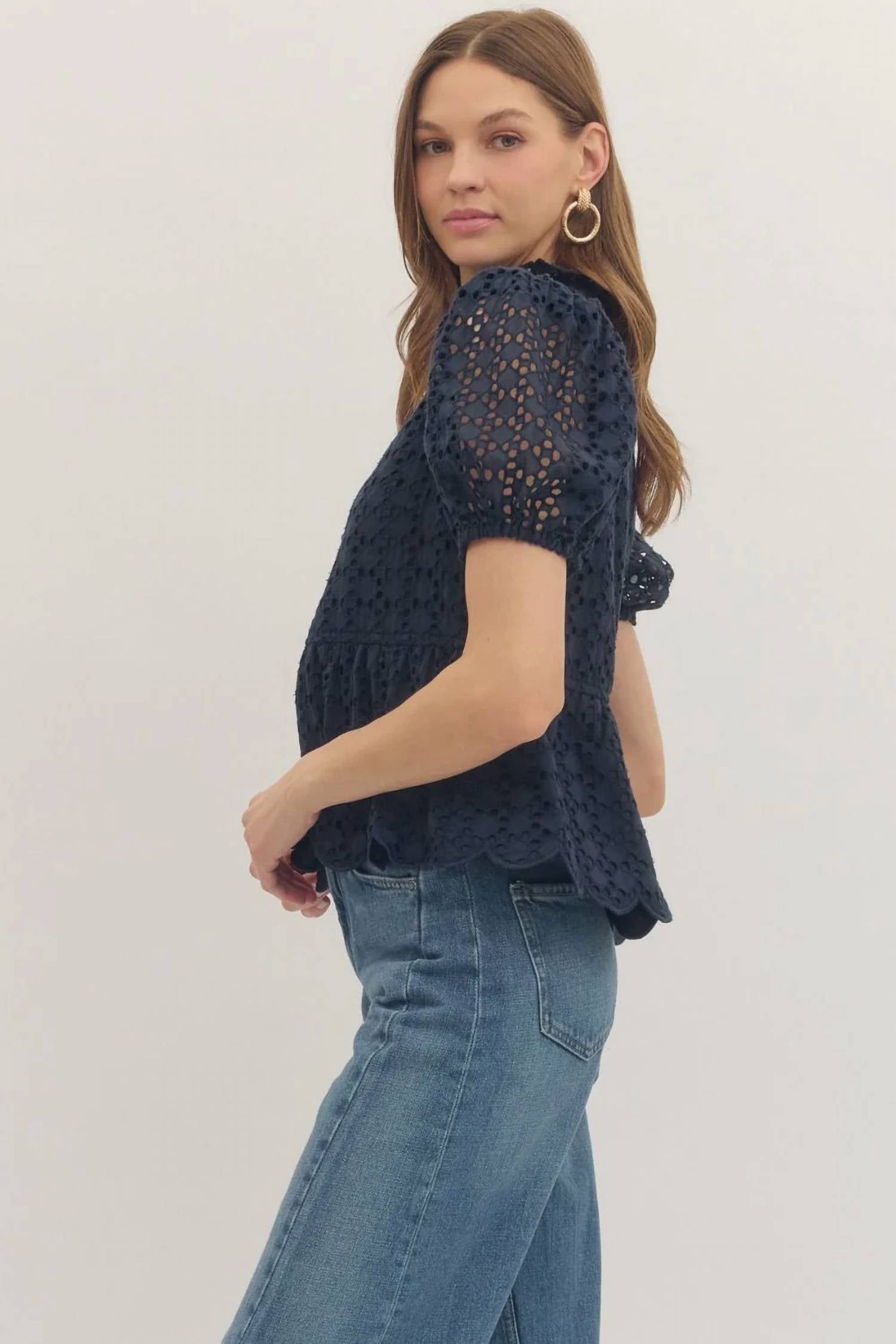 Entro - Sweet Squeeze Eyelet Blouse