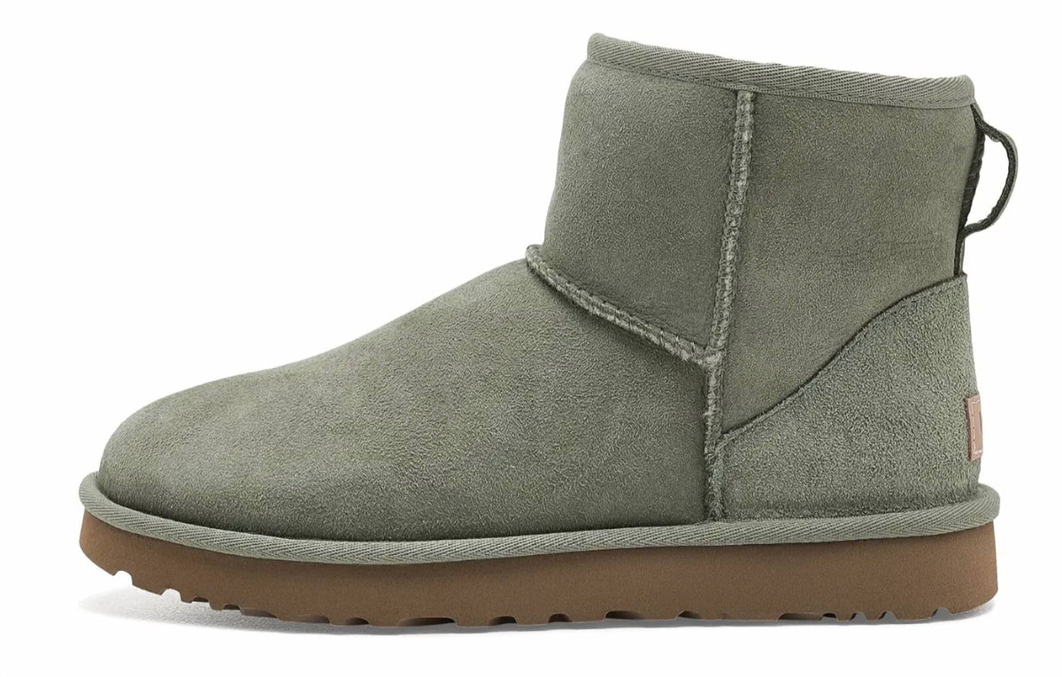 Ugg - Women's Classic Mini ii Boot