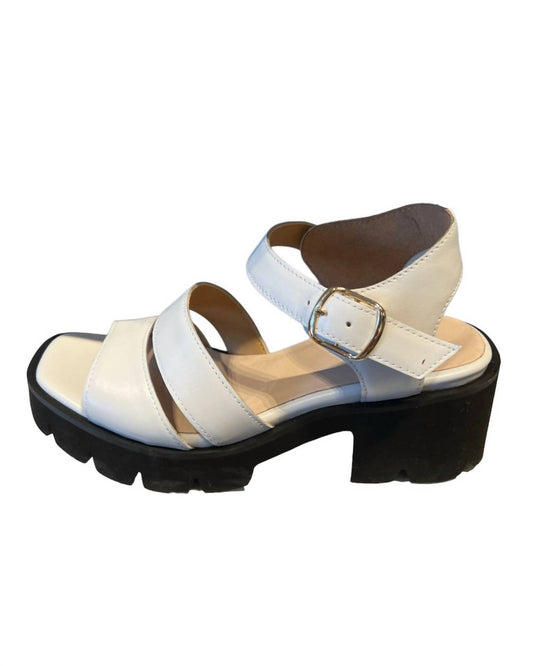 All Black - Women's Lugg Sandal