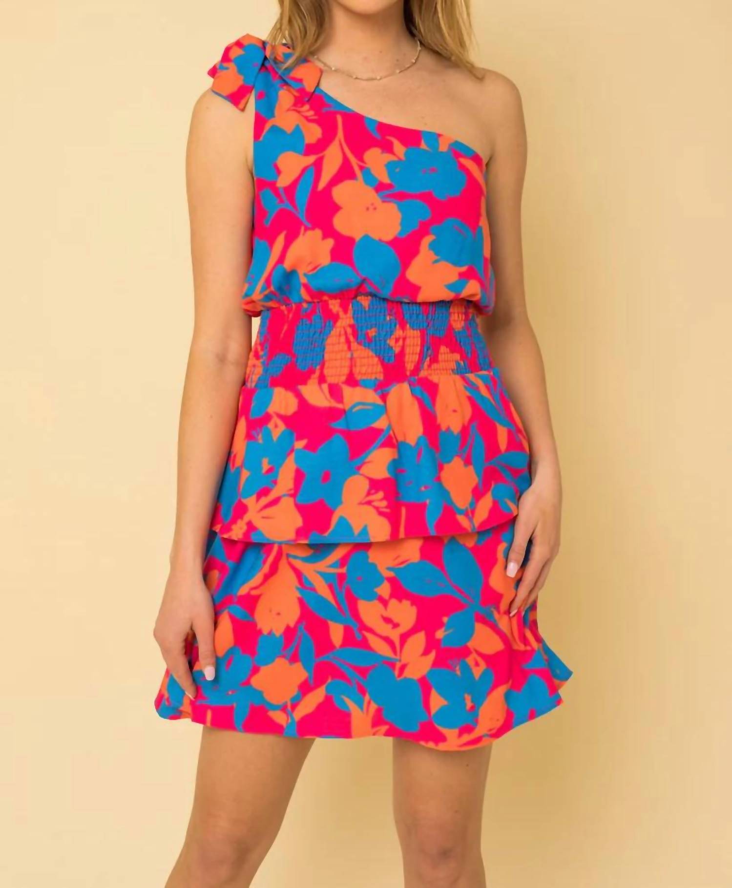 Gilli - Sleeveless One Shoulder Smocked Floral Dress