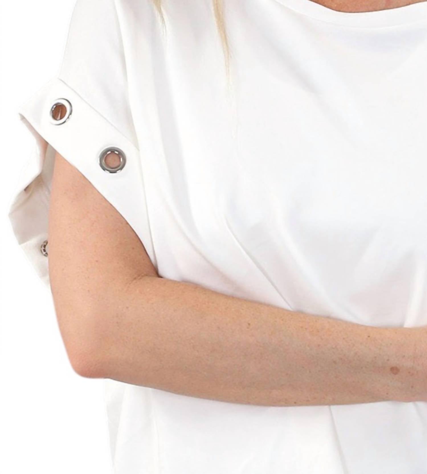 Michael Tyler - Short Rings On Sleeve Top