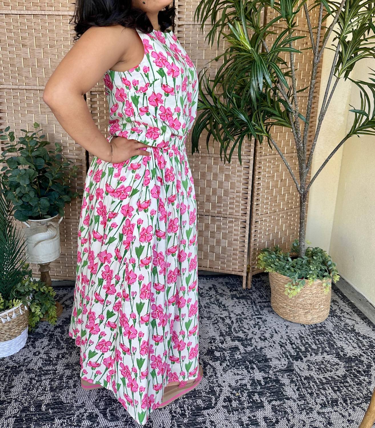 Polagram - Blooming Beauty Floral Top And Midi Skirt Set