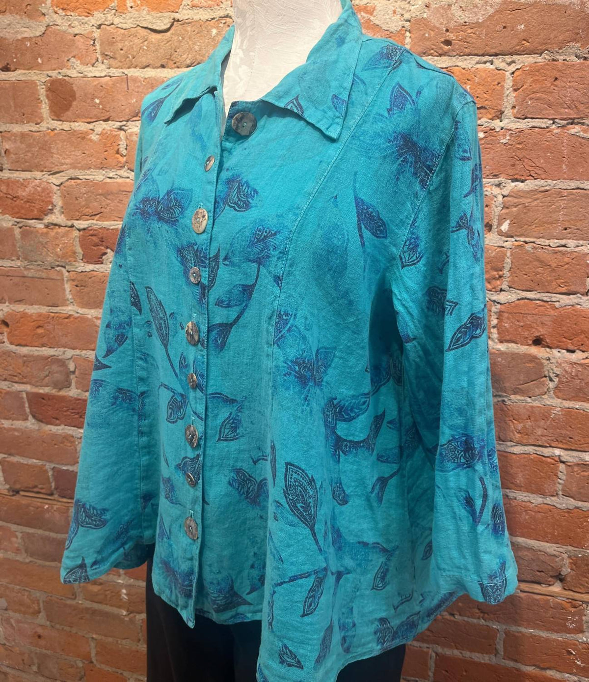 Color Me Cotton - Women's Three-Quarter Sleeves Collared Shirt