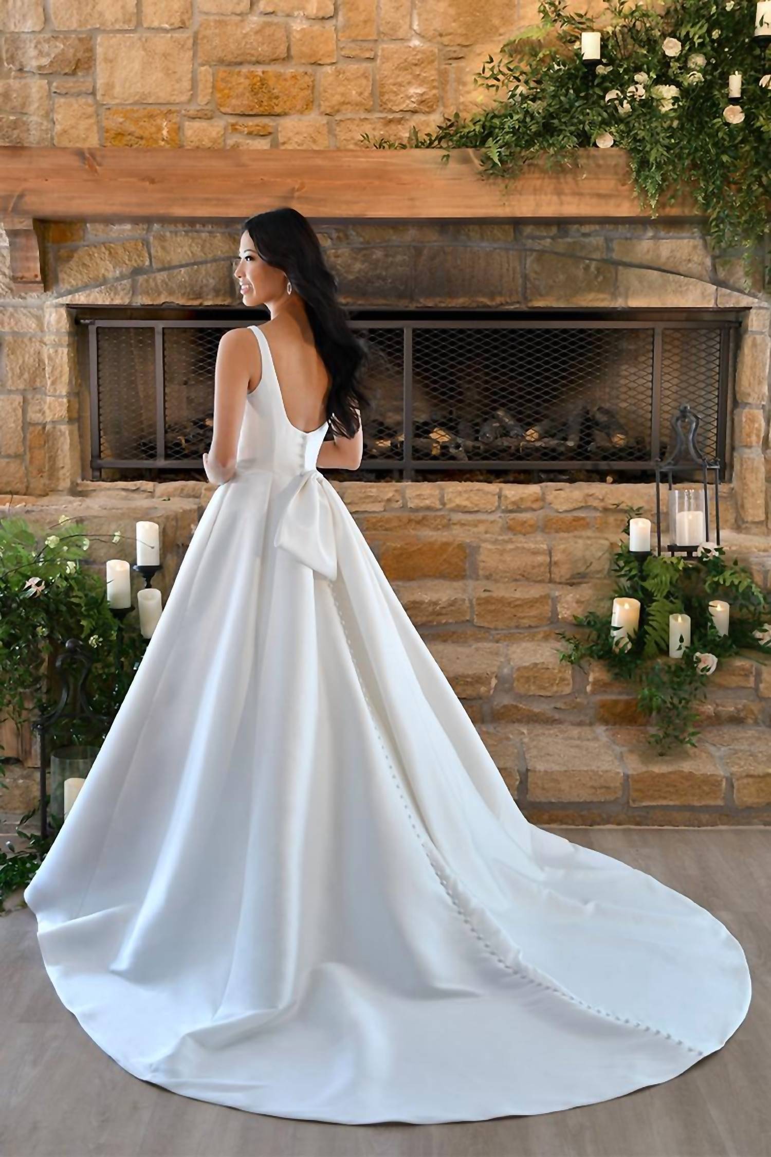 Stella York - Classic Square Neckline Wedding Dress
