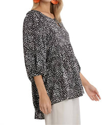 Umgee - Babydoll Keyhole Blouse