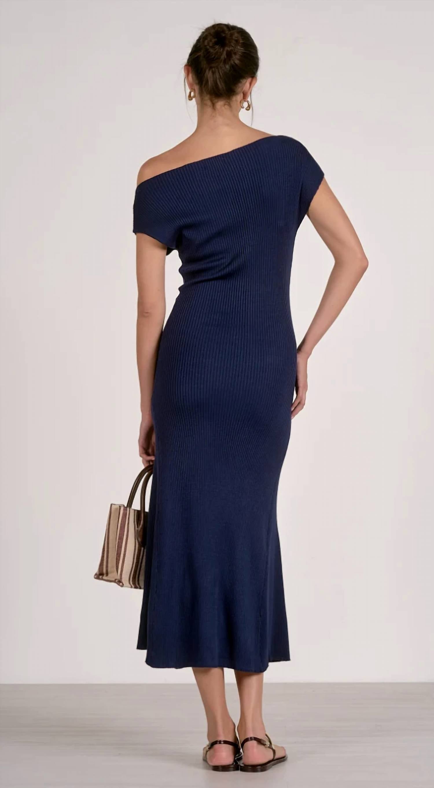 Elan - Ribbed Cap Sleeve Knit Midi Dress